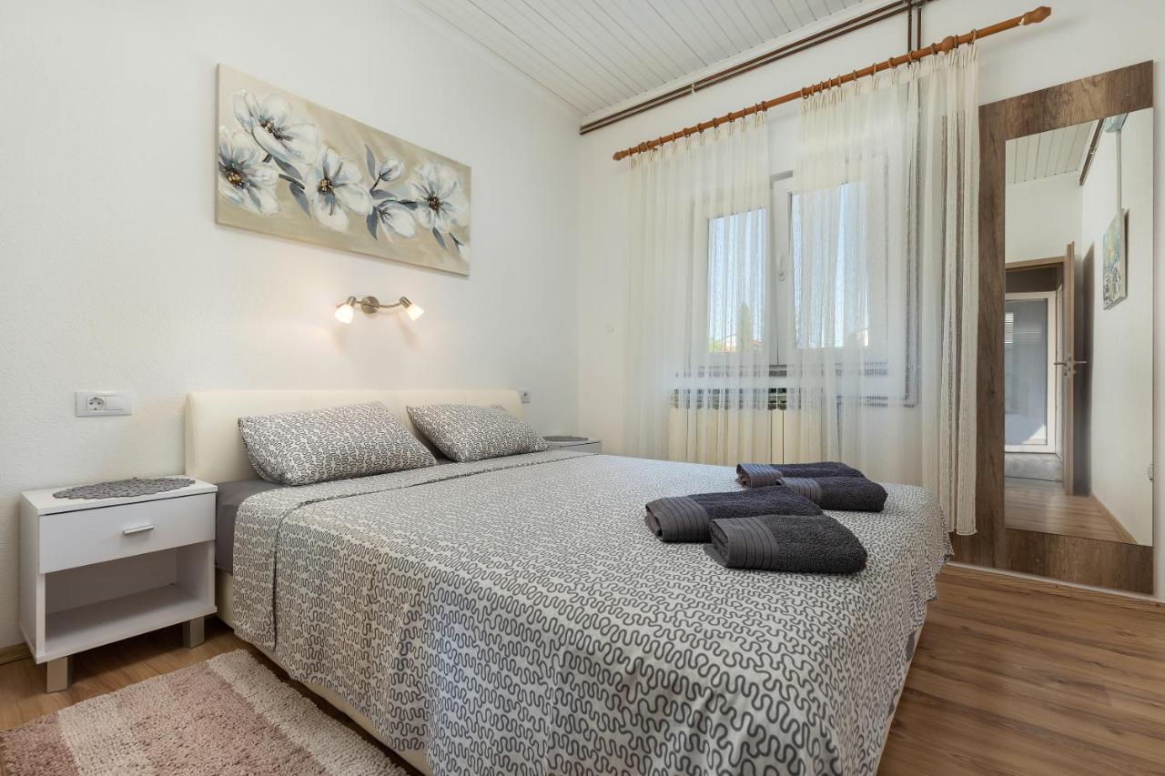 Apartments Elita Rovinj Luaran gambar