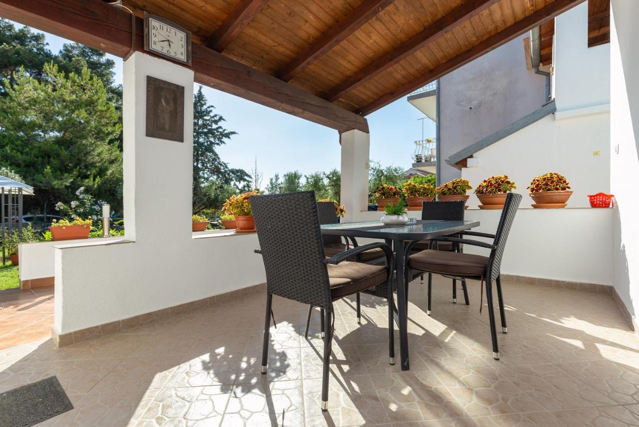 Apartments Elita Rovinj Luaran gambar
