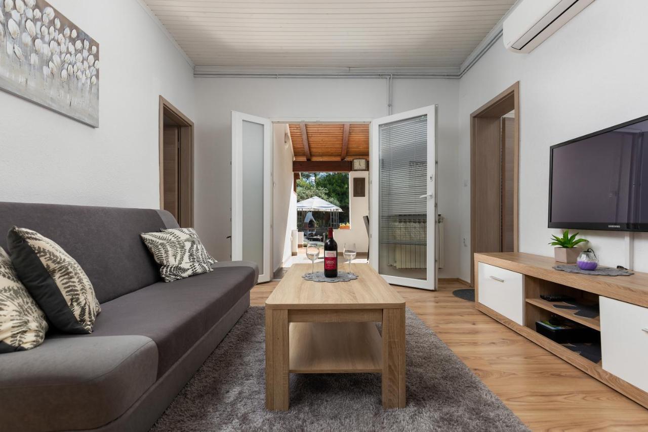 Apartments Elita Rovinj Luaran gambar